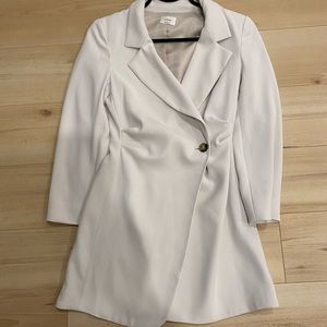 Wilfre, size 0, off white/blush pink blazer dress